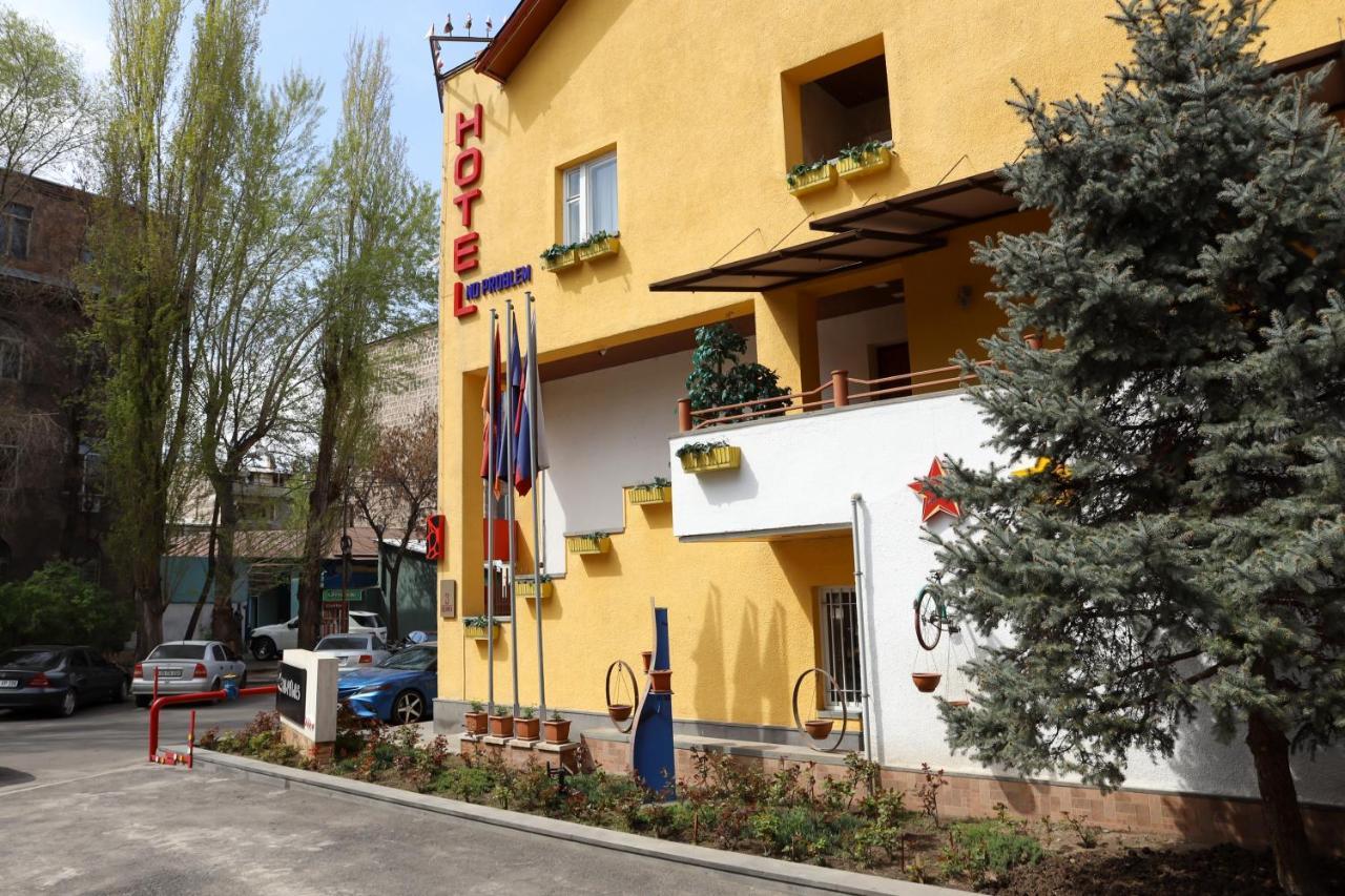 No Problem Hotel Erevan Exterior foto