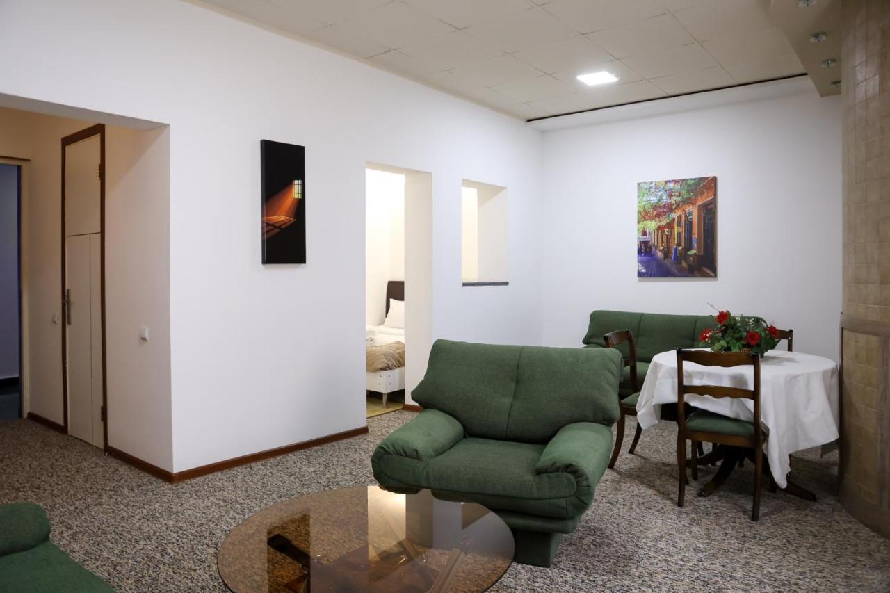 No Problem Hotel Erevan Exterior foto