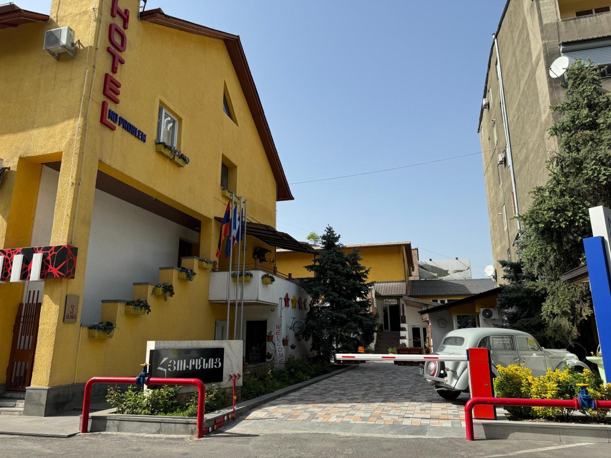 No Problem Hotel Erevan Exterior foto
