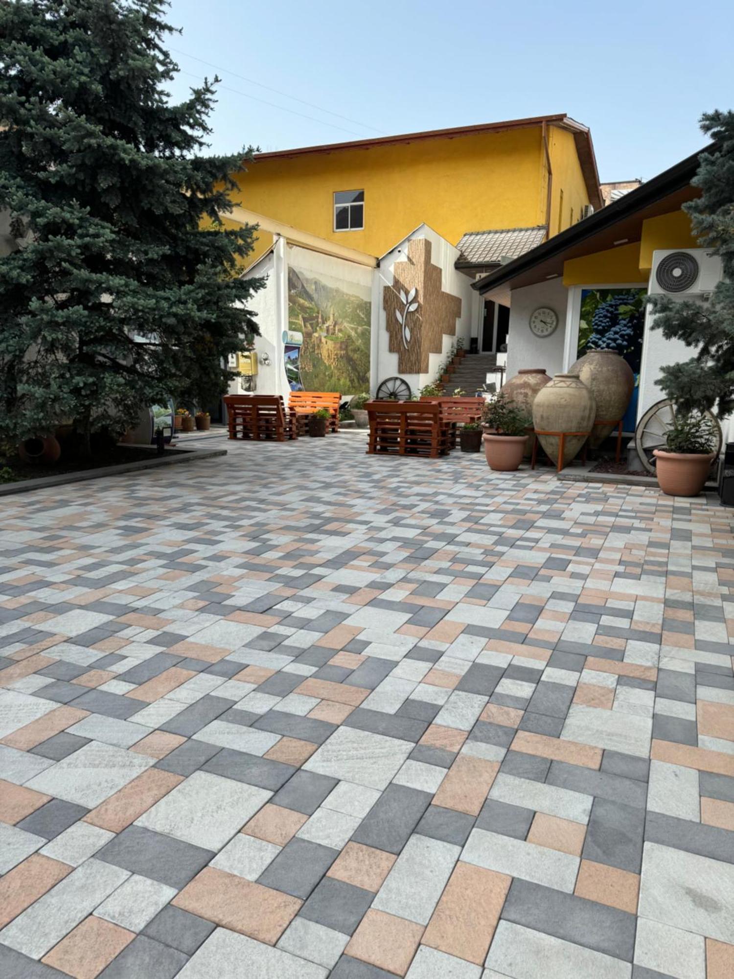 No Problem Hotel Erevan Exterior foto